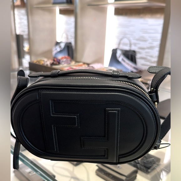 Fendi O’Lock Mini Camera Case Black leather mini bag. Brand New with Tags - Picture 5 of 6